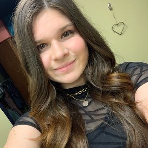 Meet your Posher, Foster